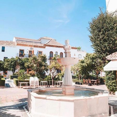 Apartamento Plaza De Los Naranjos マルベーリャ エクステリア 写真