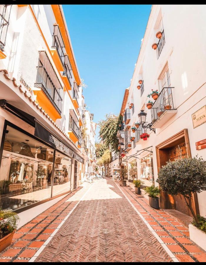 Apartamento Plaza De Los Naranjos マルベーリャ エクステリア 写真