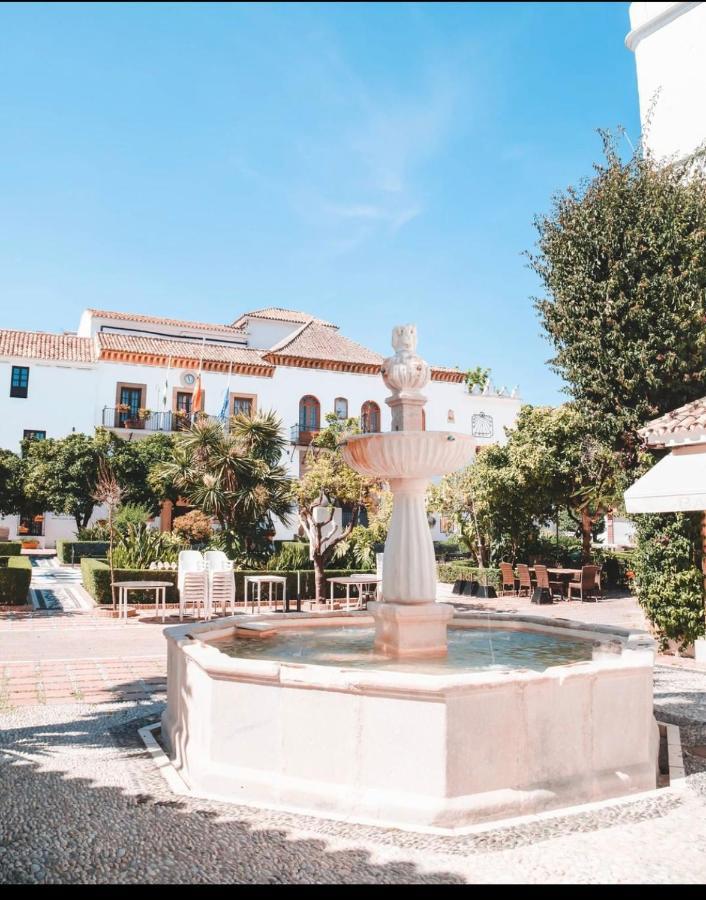 Apartamento Plaza De Los Naranjos マルベーリャ エクステリア 写真